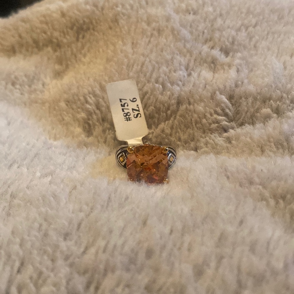 Park lane ring